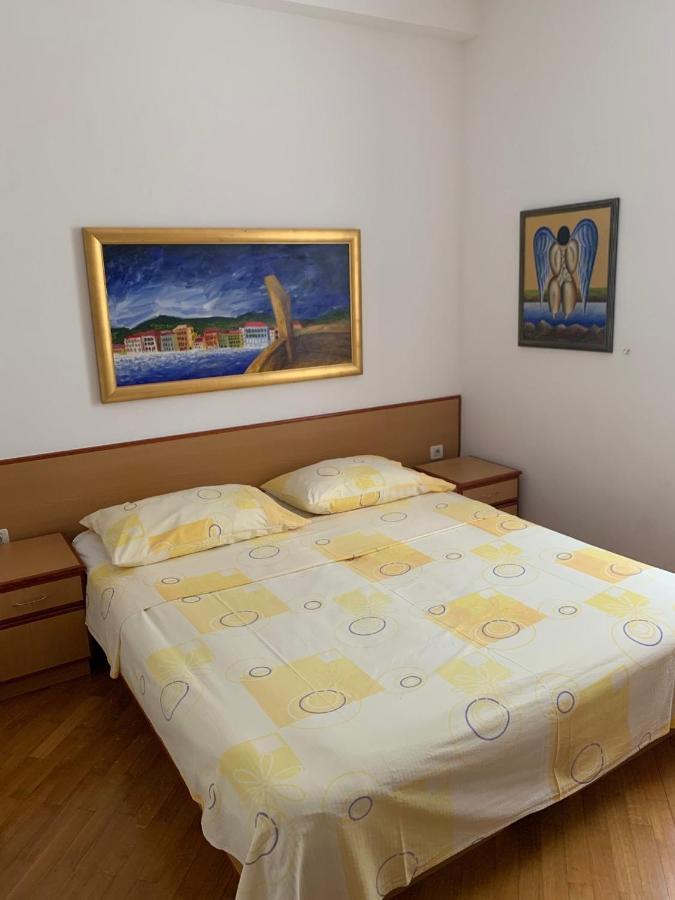 Apartments Epicentar Centar Baška Voda Exterior foto